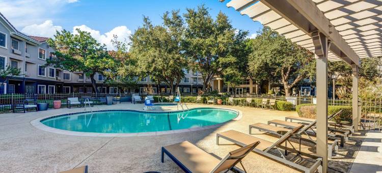 达拉斯DFW机场北拉昆塔温德姆套房酒店(La Quinta Inn & Suites by Wyndham Dallas DFW Airport North)图片