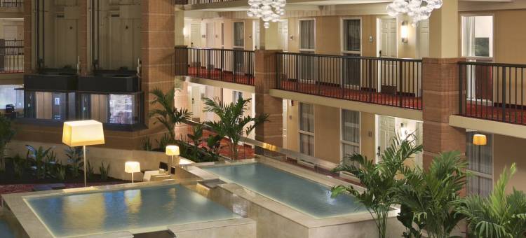 克利夫兰比奇伍德希尔顿安泊酒店(Embassy Suites by Hilton Cleveland Beachwood)图片