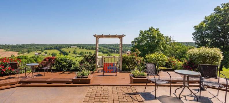 Dream Getaway Cottage w/ Endless Hilltop Views - Seasonal Pool/Hot Tub图片