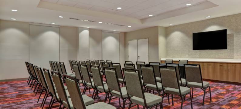 佛罗里达西棕榈滩机场希尔顿惠庭酒店(Home2 Suites by Hilton West Palm Beach Airport)图片