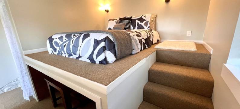 "AMAZING RETREAT" Minutes to Downtown Hollister, Branson and Thunder Ridge图片