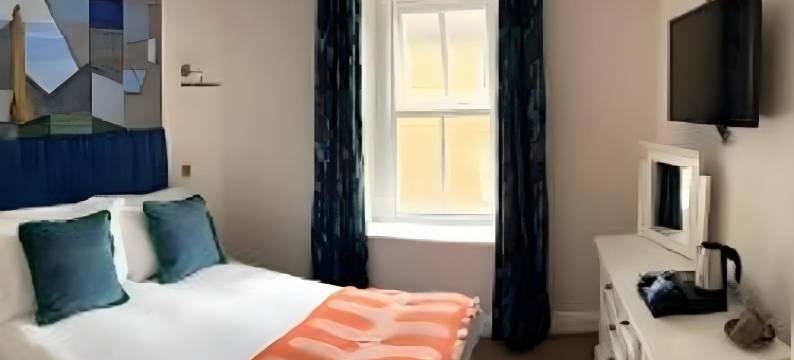 黑天鹅酒店(Black Swan)图片