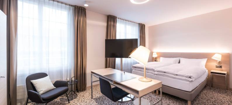 萨沃伊酒店(Hotel Savoy)图片