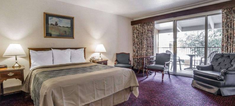 伊克诺旅馆-近里诺斯帕克斯会议中心(Econo Lodge Near Reno-Sparks Convention Center)图片