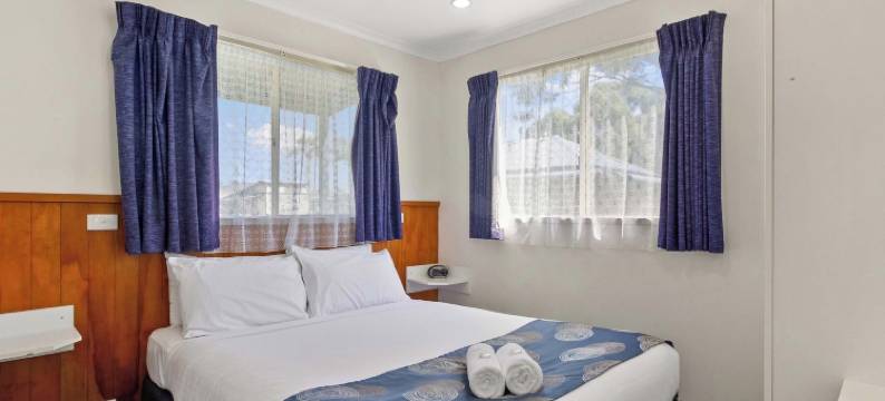 水边假日公园(Waters Edge Holiday Park)图片