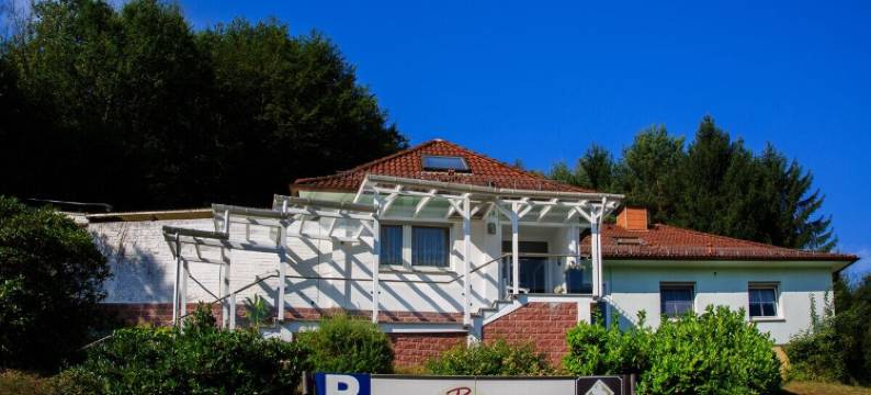 布朗德菲尔斯别墅酒店(Villa Bruderfels, Garni)图片