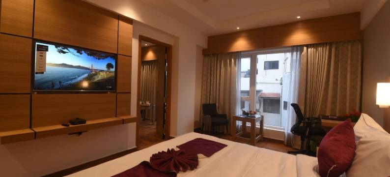 翡翠克拉克斯套房酒店(Emerald Clarks Inn Suites)图片