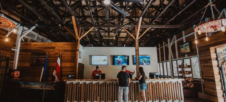 瓜齐佩林庄园火山牧场农场酒店及温泉(Hacienda Guachipelin Volcano Ranch Hotel & Hot Springs)图片