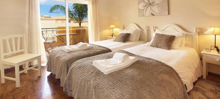 吉拉马尔图李斯特克斯公寓式酒店(Giramar Apartamentos Turisticos)图片