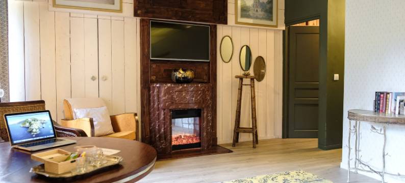 布罗克斯地区旅馆(Domaine du Lieu des Brocs - Country Club)图片