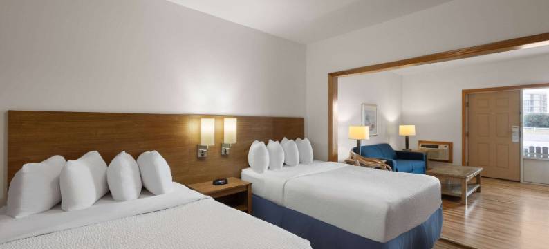 斩魔山海滨-威尔伯戴斯酒店(Days Inn by Wyndham Kill Devil Hills Oceanfront - Wilbur)图片