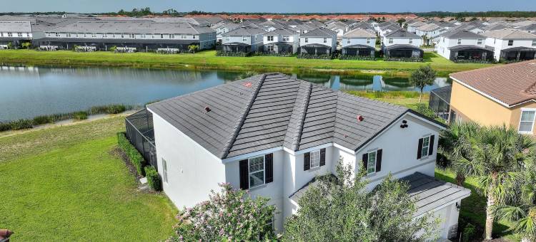 在Solterra度假村的Leslies Retreat 6卧室家庭(Leslies Retreat at Solterra Resort 6 Bedroom Home)图片