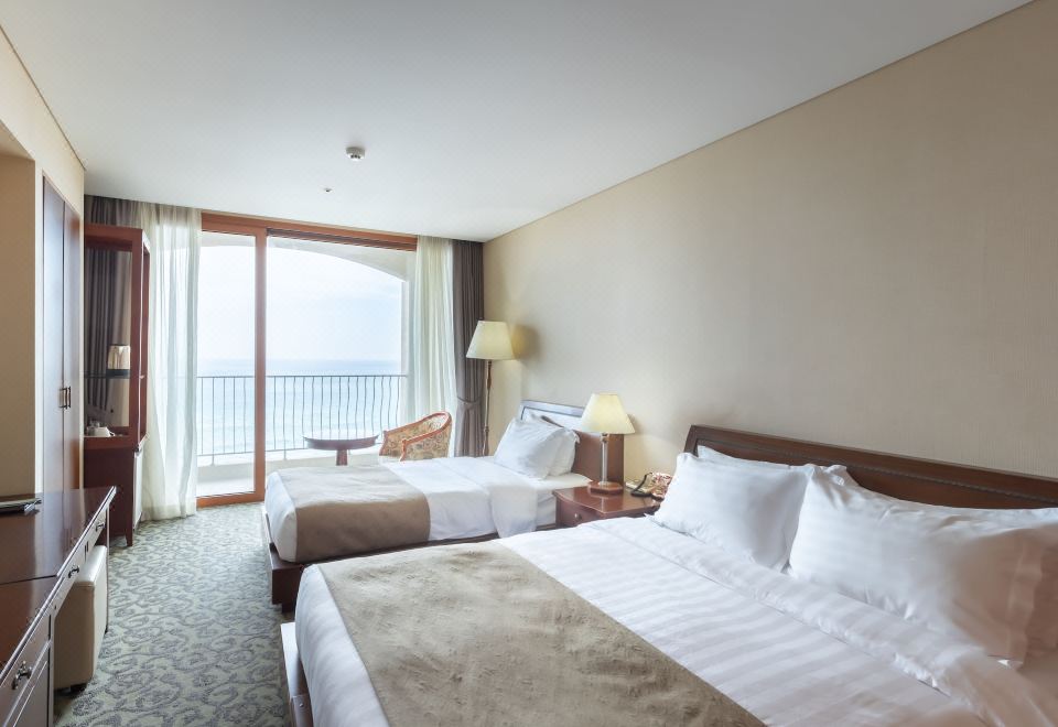 Maremons HotelOver view