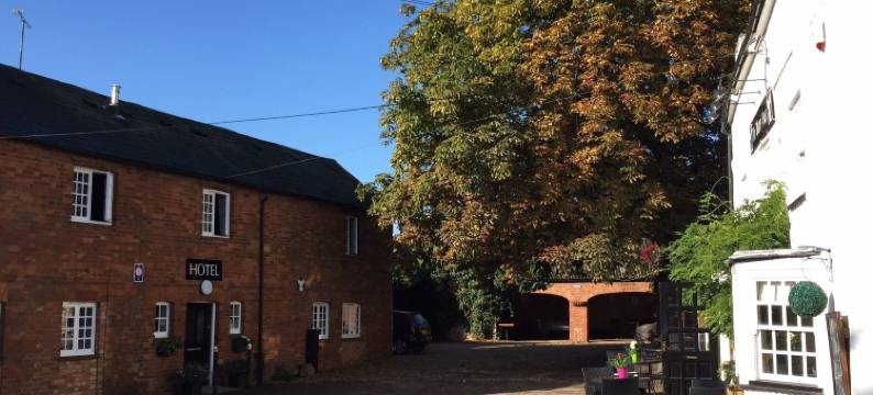 白鹿酒店(The White Hart)图片