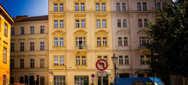 布拉格老城哈斯塔尔酒店(Hotel Hastal Prague Old Town)图片