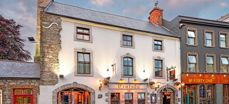 皇后夜总会酒店(Queens Hotel)图片