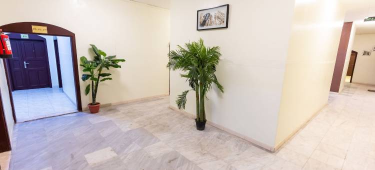 阿尔巴哈 4 号阿尔伊艾里服务式公寓酒店(Al Eairy Furnished Apartments Al Baha 4)图片