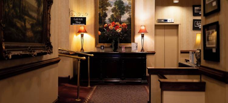 布伦纳哈塞特酒店(The Blennerhassett Hotel)图片