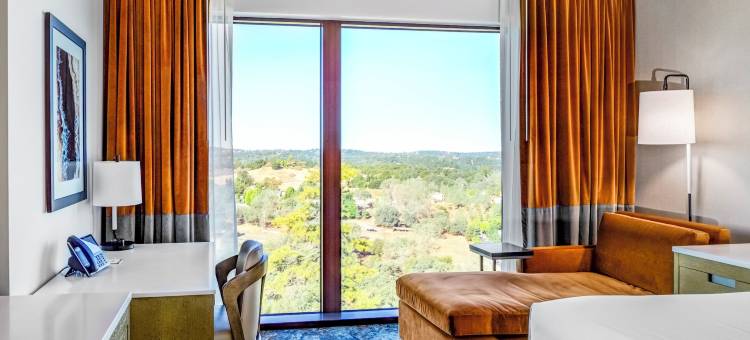 红鹰度假村和娱乐场(Red Hawk Resort & Casino)图片