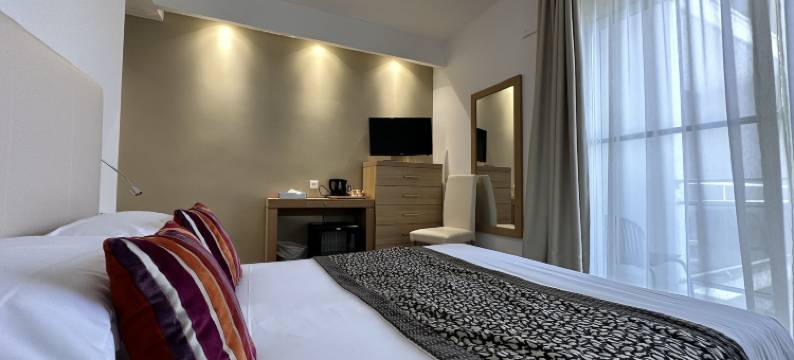 雷乌伊拉塔酒店(Hotel Revellata & Spa)图片