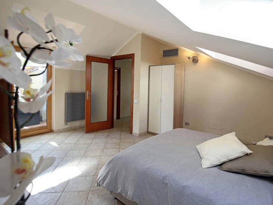 波尔塔诺瓦民宿