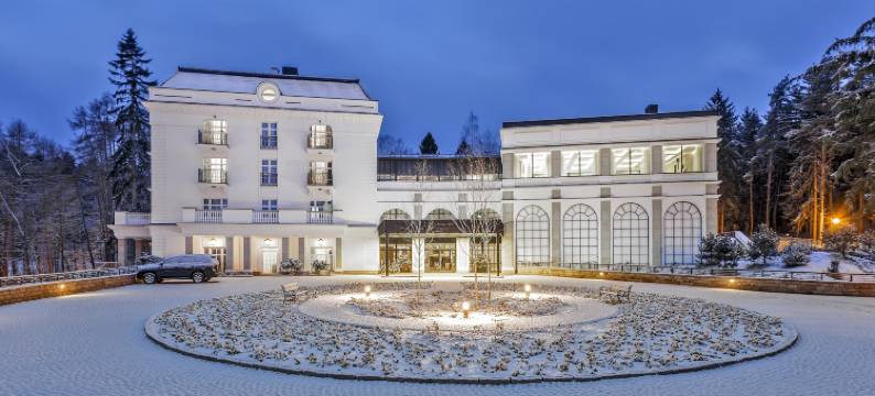 伊雷娜厄里斯波兰擦兹德鲁伊博士温泉酒店(Hotel Spa Dr Irena Eris Polanica Zdrój)图片