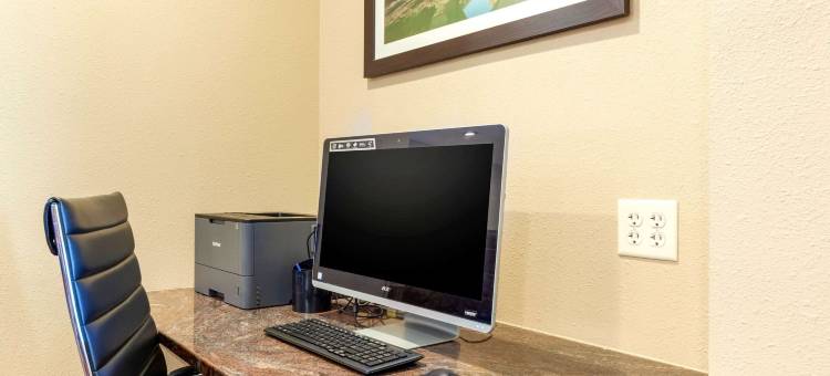 佩奇鲍威尔湖舒适套房酒店(Comfort Inn & Suites Page at Lake Powell)图片