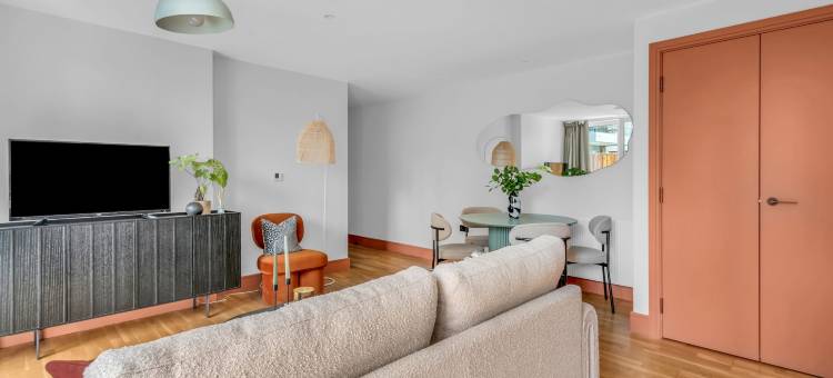 莱姆豪斯两卧室公寓(Two Bedroom Apartment in Limehouse)图片