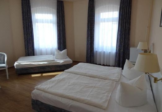 Hotel Elisenhof Hotel Overview