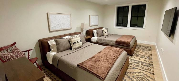 BRAND NEW Luxury Stowe Townhome On Mountain Road I 5 BR & Arcade Game Room图片