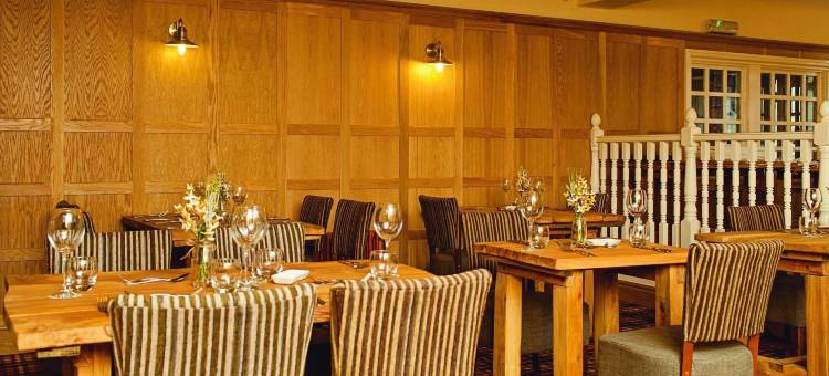 比斯特尔国王武器酒店(Kings Arms Hotel)图片