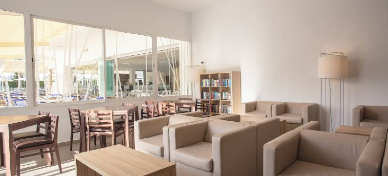 蓝海豚BQ酒店(BQ Delfín Azul Hotel)图片