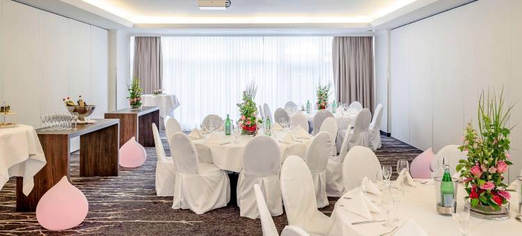 杜塞尔多夫卡尔斯特美居酒店(Mercure Hotel Duesseldorf Kaarst)图片