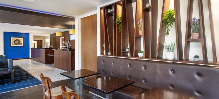 剑桥南达克斯福德酒店 M11 10号交叉口(The Duxford Hotel Cambridge South M11 Jct 10)图片