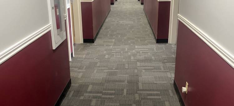 佛罗伦萨维尔旅馆，餐厅&游泳池(Ramada by Wyndham Florenceville)图片