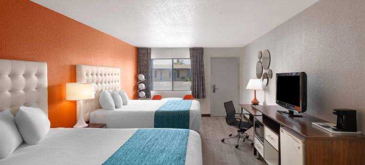 莫德斯托塞雷斯温德姆豪生酒店(Howard Johnson by Wyndham Modesto Ceres)图片