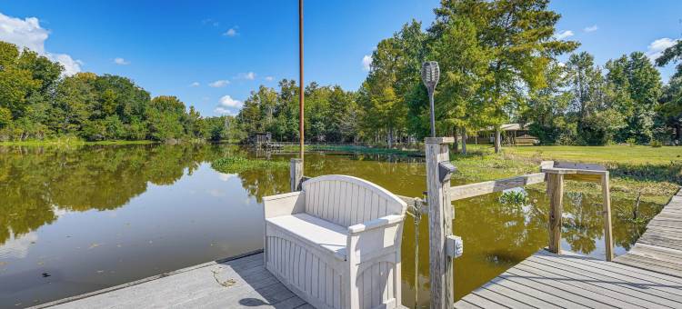 阿拉巴马河度假屋：码头、火坑、烧烤架！(Alabama River Retreat: Dock, Fire Pit, Grill!)图片