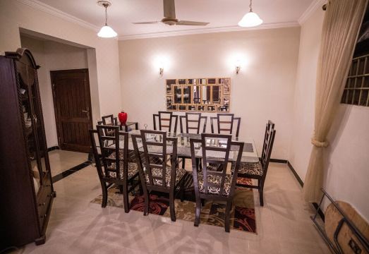 Home sweet Home Hotel Overview