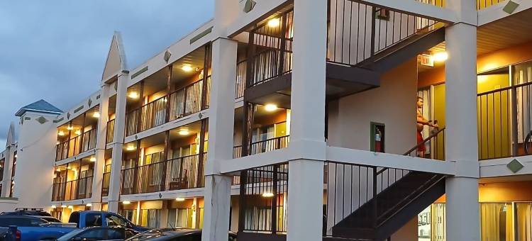 阿什兰工作室酒店-OYO里士满北-近国王自治领(Ashland Studio Inn Richmond North Near Kings Dominion -Listing Partner)图片