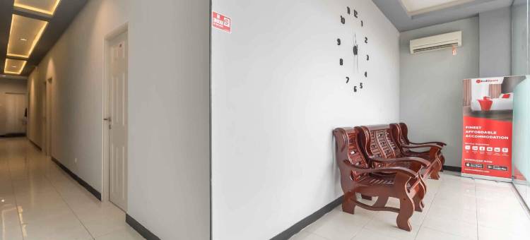 红多兹Plus酒店-近棉兰2号千禧ICT中心(RedDoorz Plus Near Millenium Ict Centre Medan 2)图片