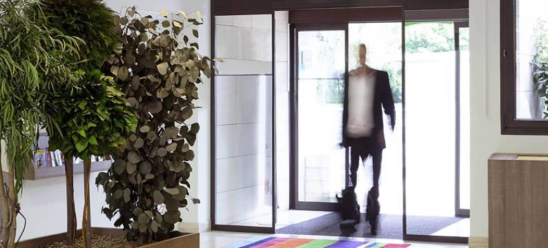 宜必思尚品尼奥尔普瓦图夏朗德酒店(Ibis Styles Niort Poitou-Charentes)图片