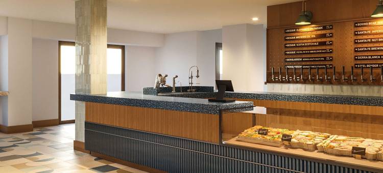 班夫·里姆洛克度假酒店(Rimrock Banff, Emblems Collection)图片