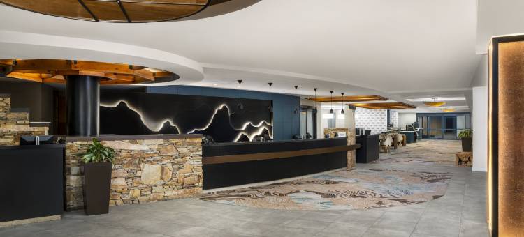 希尔顿惠斯勒度假村和温泉中心(Hilton Whistler Resort & Spa)图片