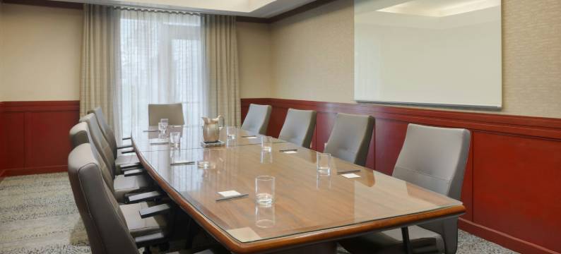 斯普林菲尔德机场万怡酒店(Courtyard Springfield Airport)图片