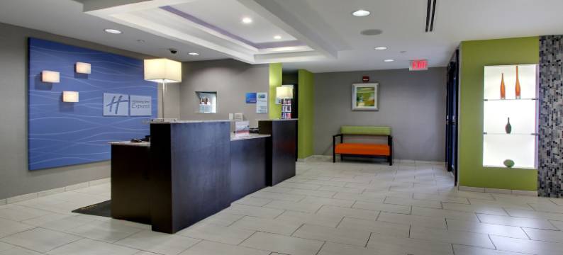 杰克逊市中心体育馆智选假日套房酒店(Holiday Inn Express & Suites JACKSON DOWNTOWN - COLISEUM by IHG)图片