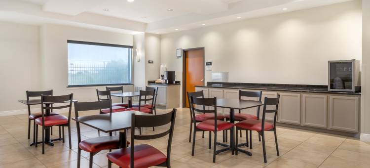 红屋顶旅馆拉波特(Red Roof Inn La Porte)图片