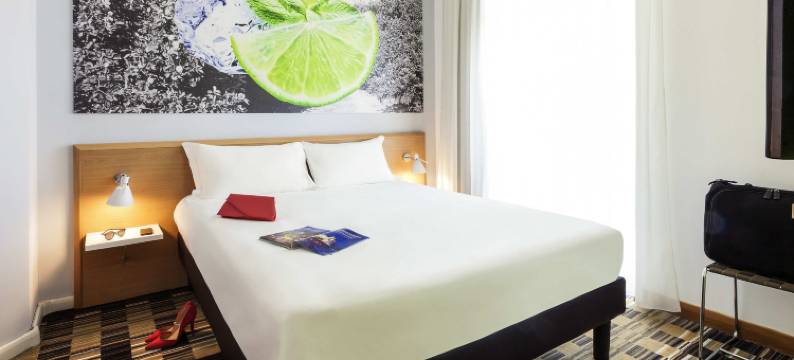 宜必思尚品那不勒斯加里波酒店(Ibis Styles Napoli Garibaldi)图片