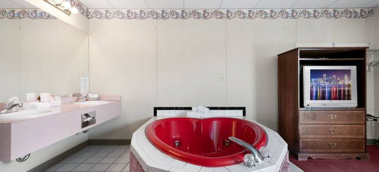 烛花旅馆(Candlewick Inn and Suites)图片