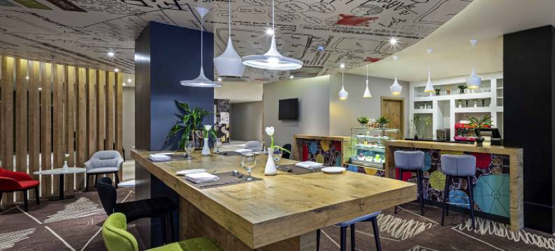 马利克路宜必思吉达酒店(2019 年 6 月开业)(Ibis Jeddah Malik Road)图片