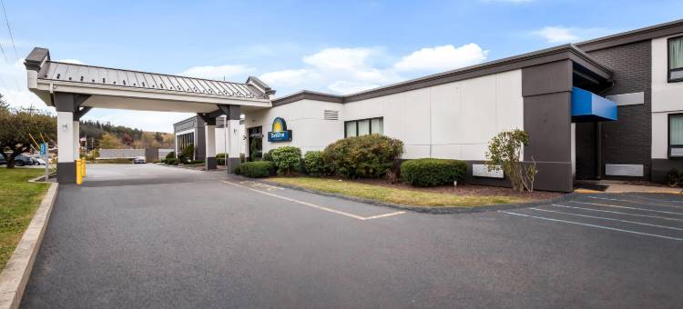 利伯蒂戴斯酒店(Days Inn by Wyndham Liberty)图片